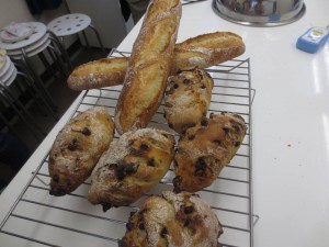 1388530_375346415932669_2047907448_n